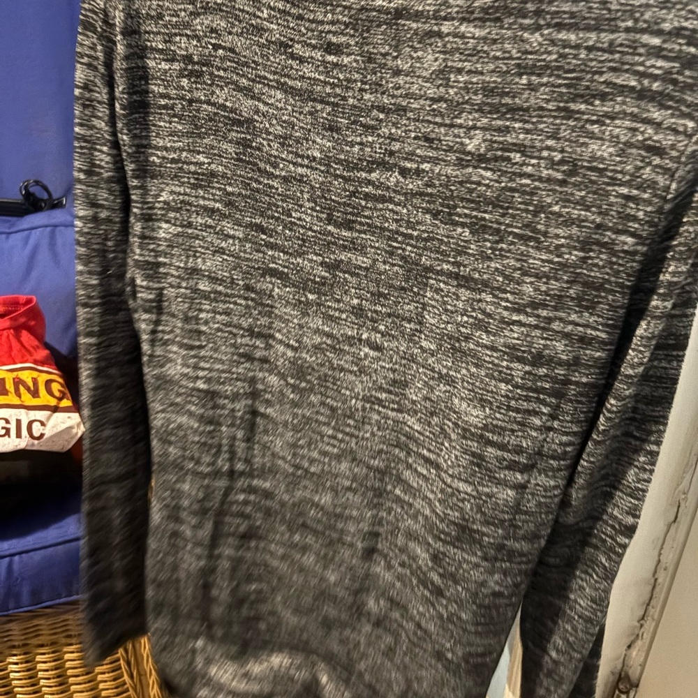 Apt. 9 Charcoal Gray Knit Top